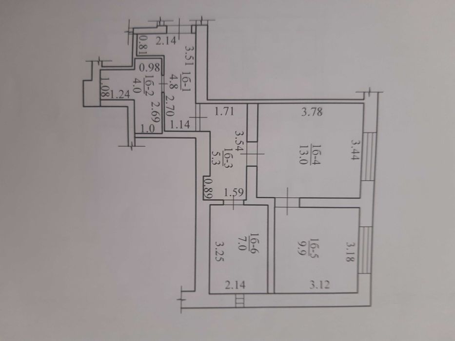 Сдам помещения  свободного назначения на 1 этаже жилого дома
