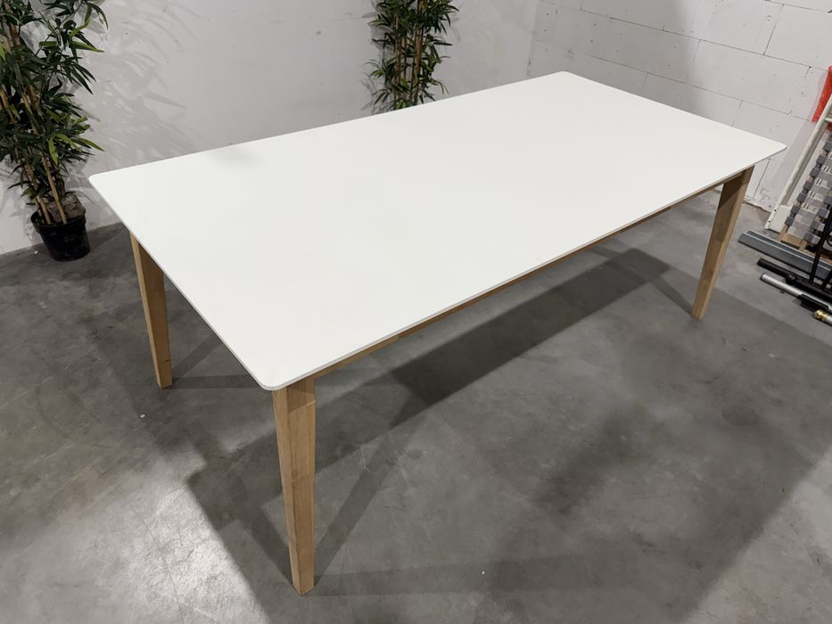 Ładny duży stół skandynawski drewniany super stan dowóz wysyłka