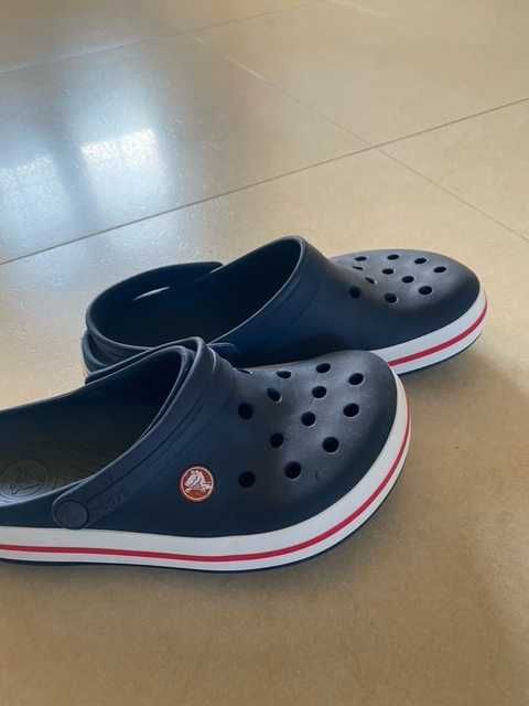 Buty Crocsy oryginalne  rozm 6-8  granatowe stan idealny