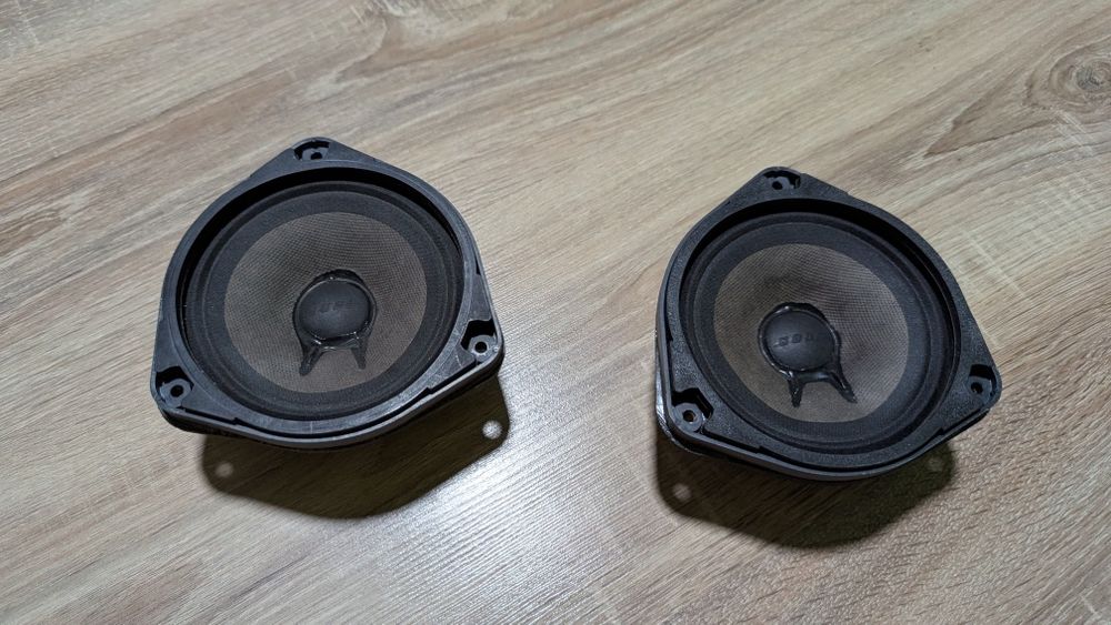 2x Oryginalne BOSE Głośniki Samochodowe Audi A3 przód, cena za parę