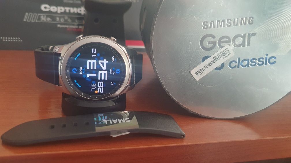 Samsung Gear Watch S3 Classic / Смарт часы