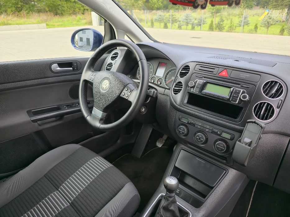 Volkswagen Golf Plus 1.6 Mpi hak sprowadzony