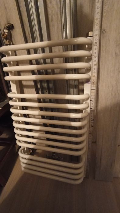 Grzejnik łazienkowski, szafka pod umywalkę 35