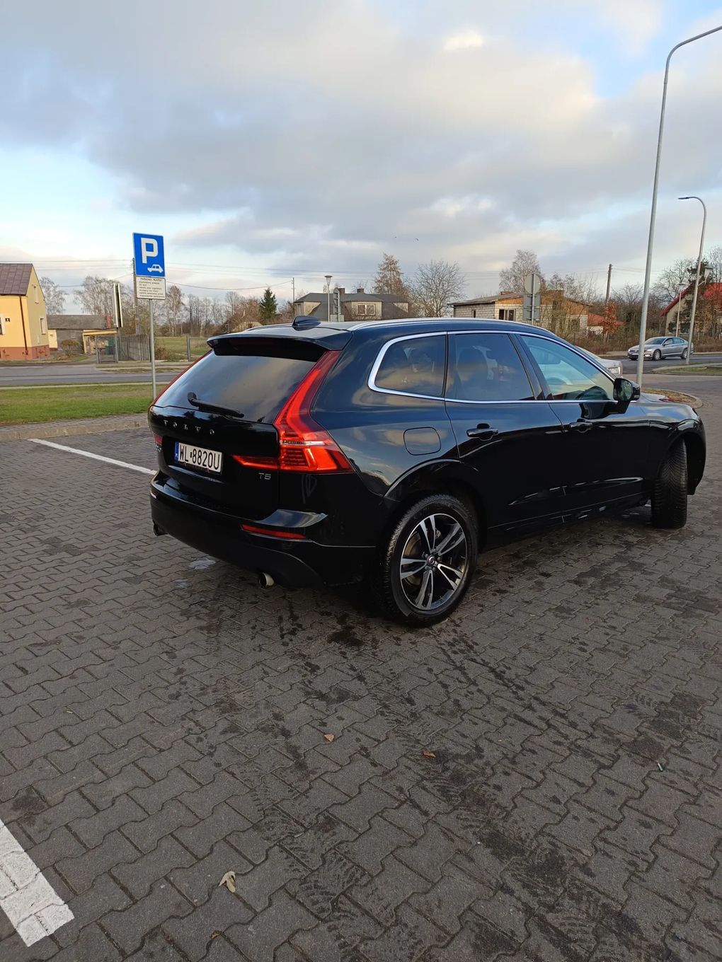 Volvo XC 60 Volvo XC60 T5 Momentum Pro | 2020 | 45 000 km | Full opcja