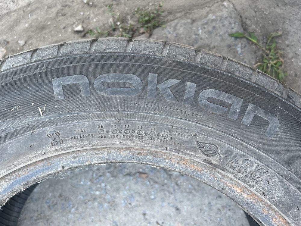 Продам одно летнее колесо Nokian Hakka Blue 195/65 R15 95V