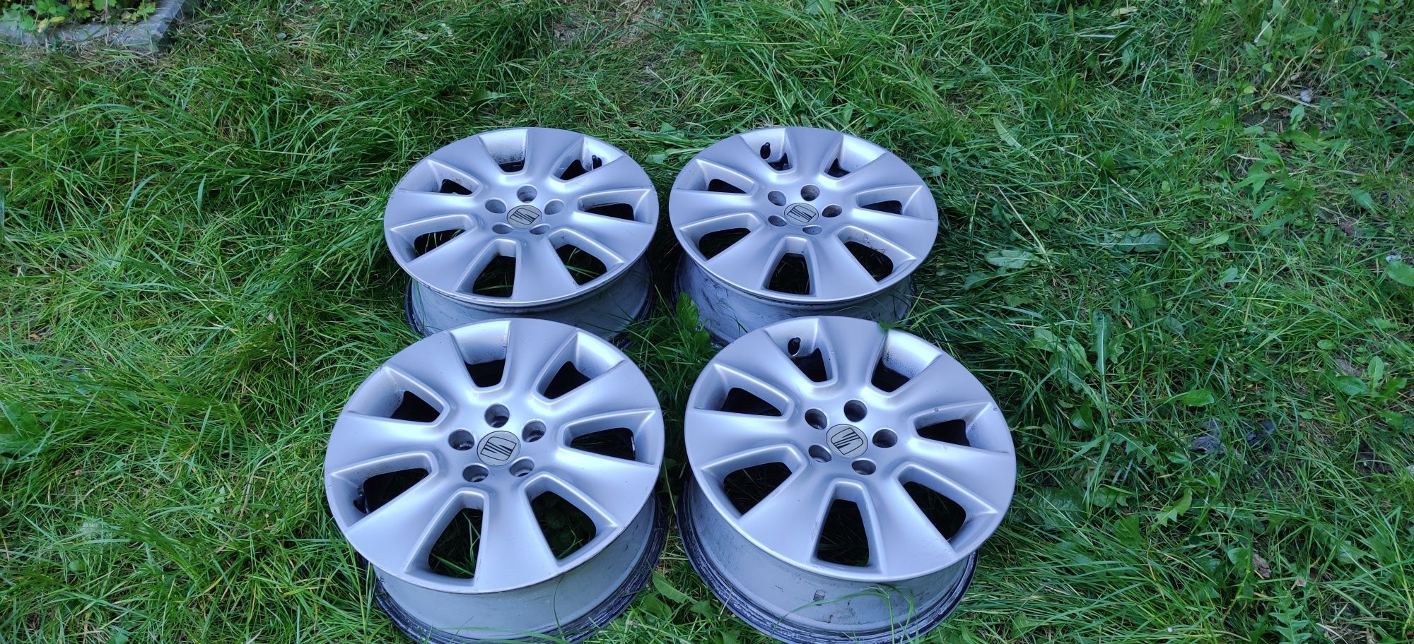 Felgi aluminiowe oryginalne VW 6,5Jx16 5x100x57.1 golf IV, polo, leon