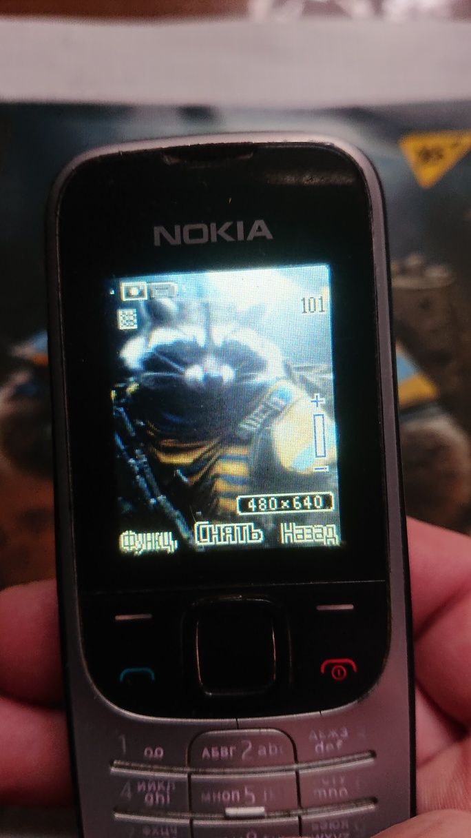 Продам телефон Nokia 2330c-2