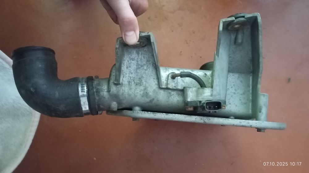 Продам радіатор інтеркулера