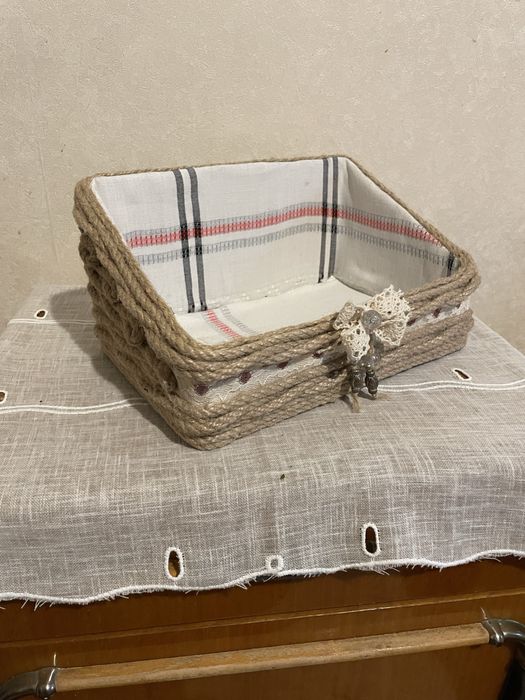 Продаю   своіі роботи ялинок і кошиків