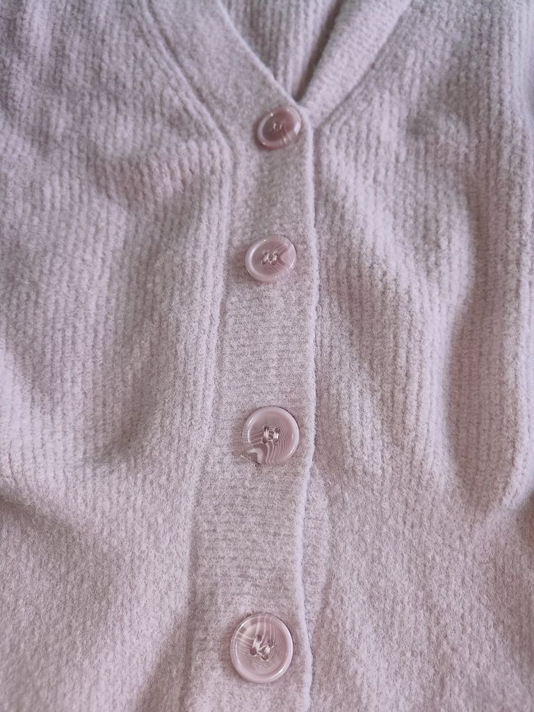 Śliczny, krótki miękki sweter XS, S, M