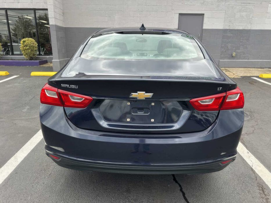 Chevrolet Malibu LT      2017