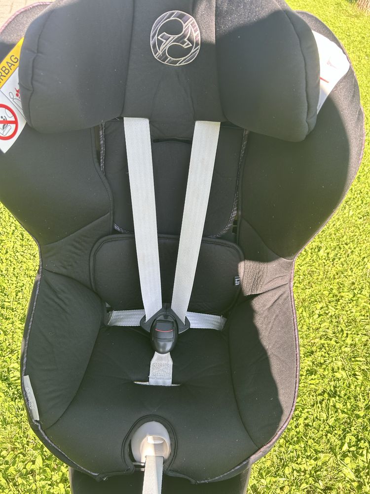 Cybex Sirona S i-Size – fotelik 0-18 kg - Deep Black