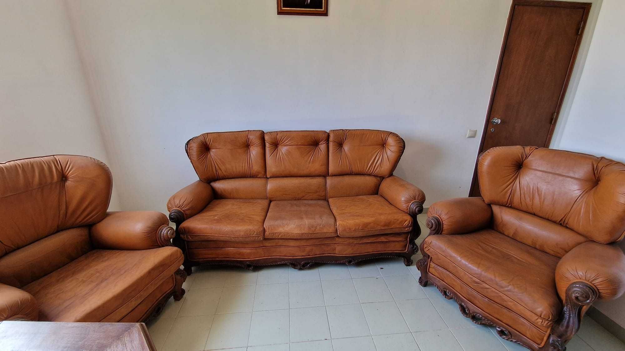 Conjunto de 3 sofás (2 poltronas + sofá-cama)