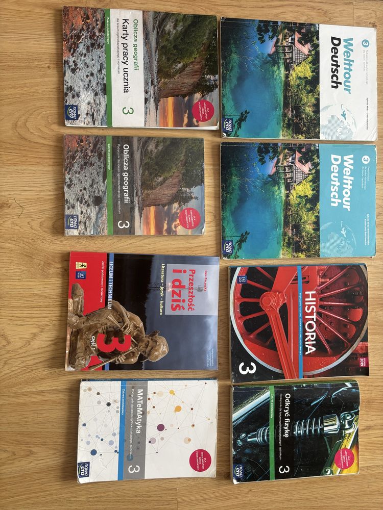 Witam, mam do sprzedania podręczniki do liceum i technikum 3.