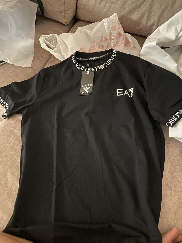 Tchirt armani EA7 Xl