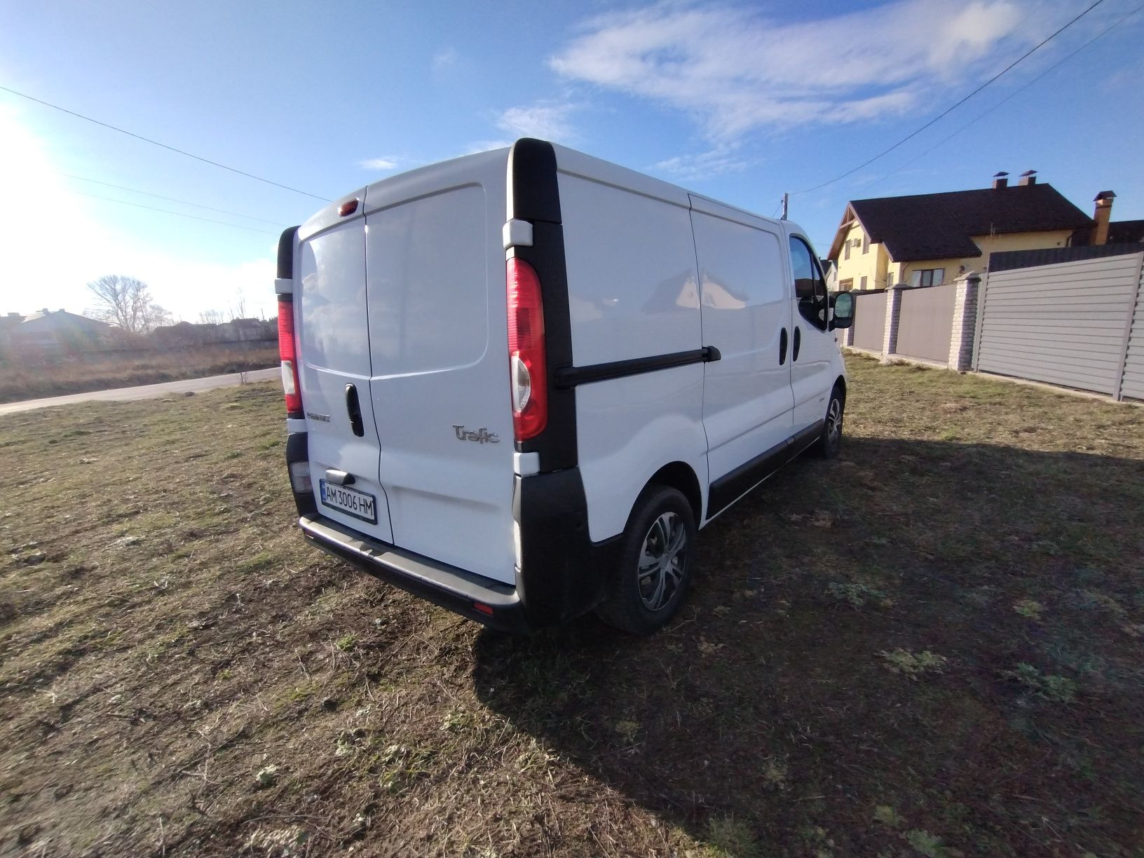 Продам Renault Traffic