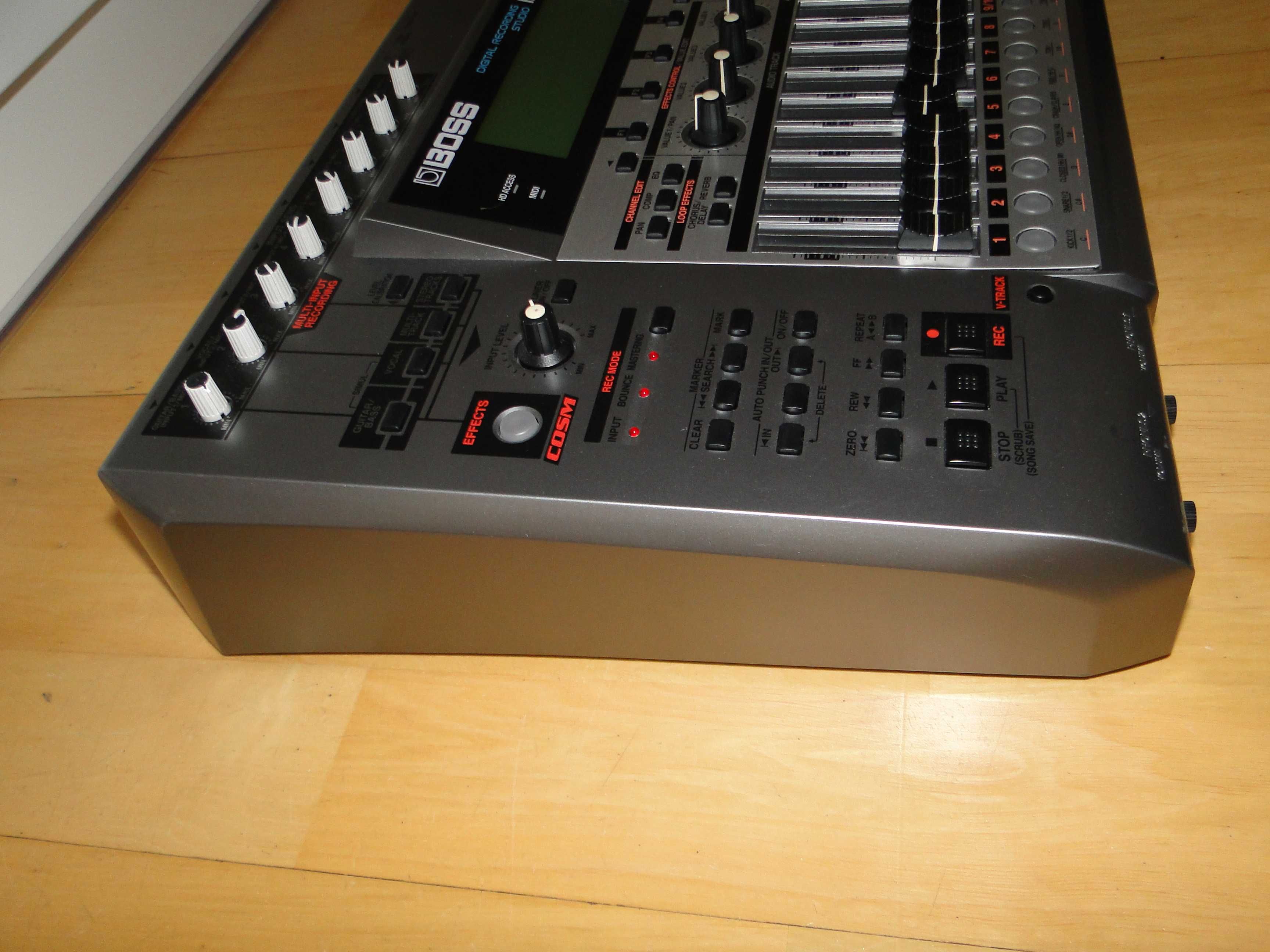 Zawodowe Cyfrowe Studio Nagrań Mikser Rejestrator ROLAND BOSS BR-1600