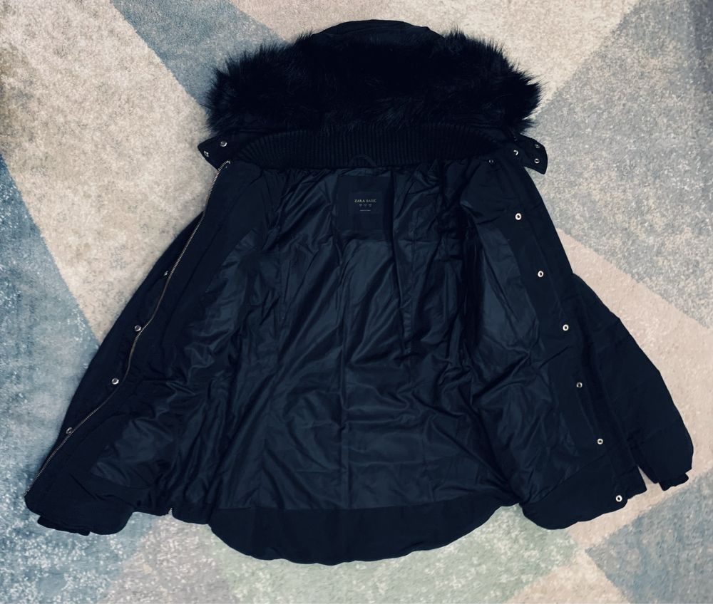 Пуховая курточка Zara (S)
