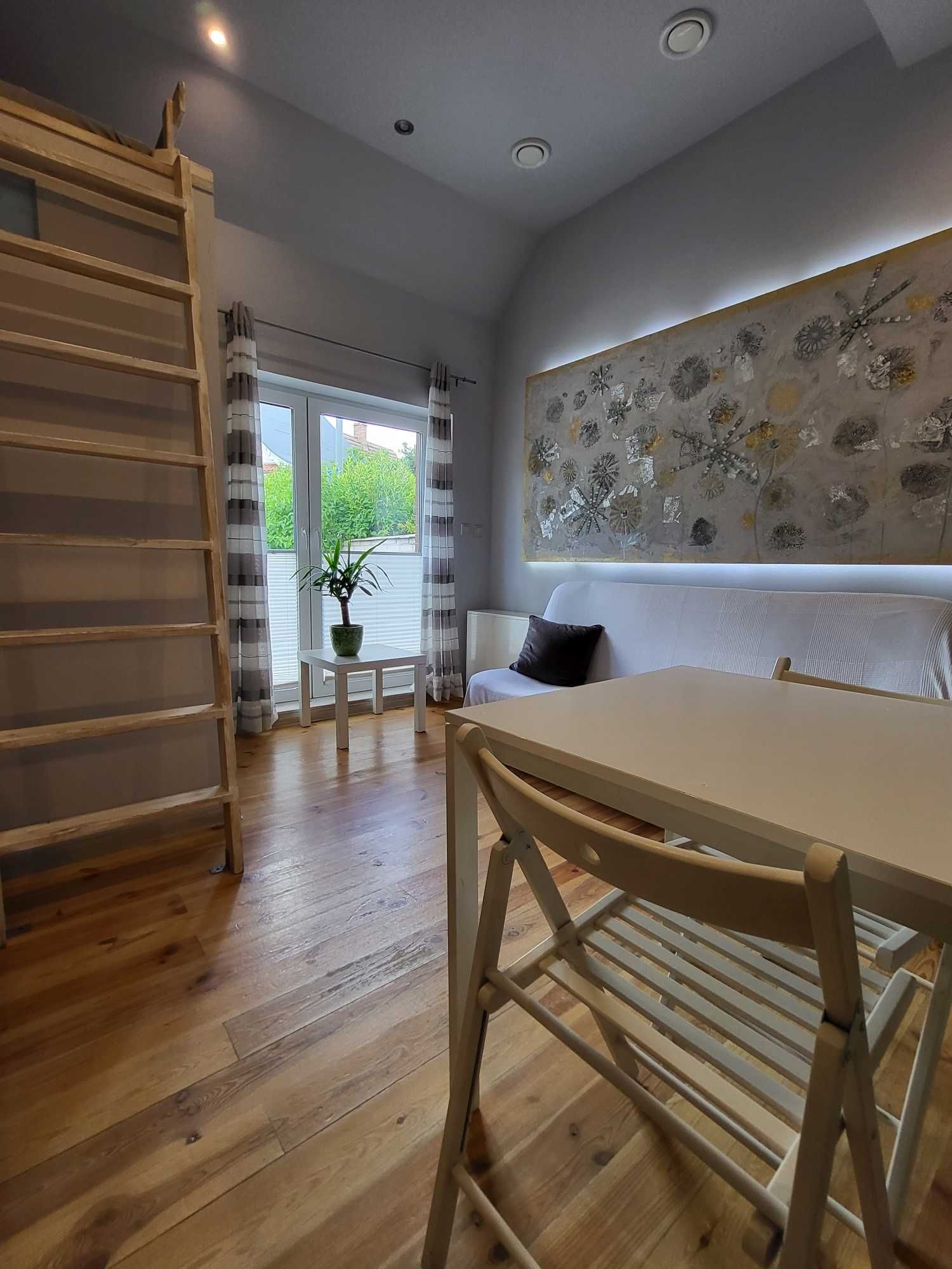 Wynajem, noclegi SOPOT - Do 12 osób (Trójmiasto, obok Gdańsk i Gdynia)
