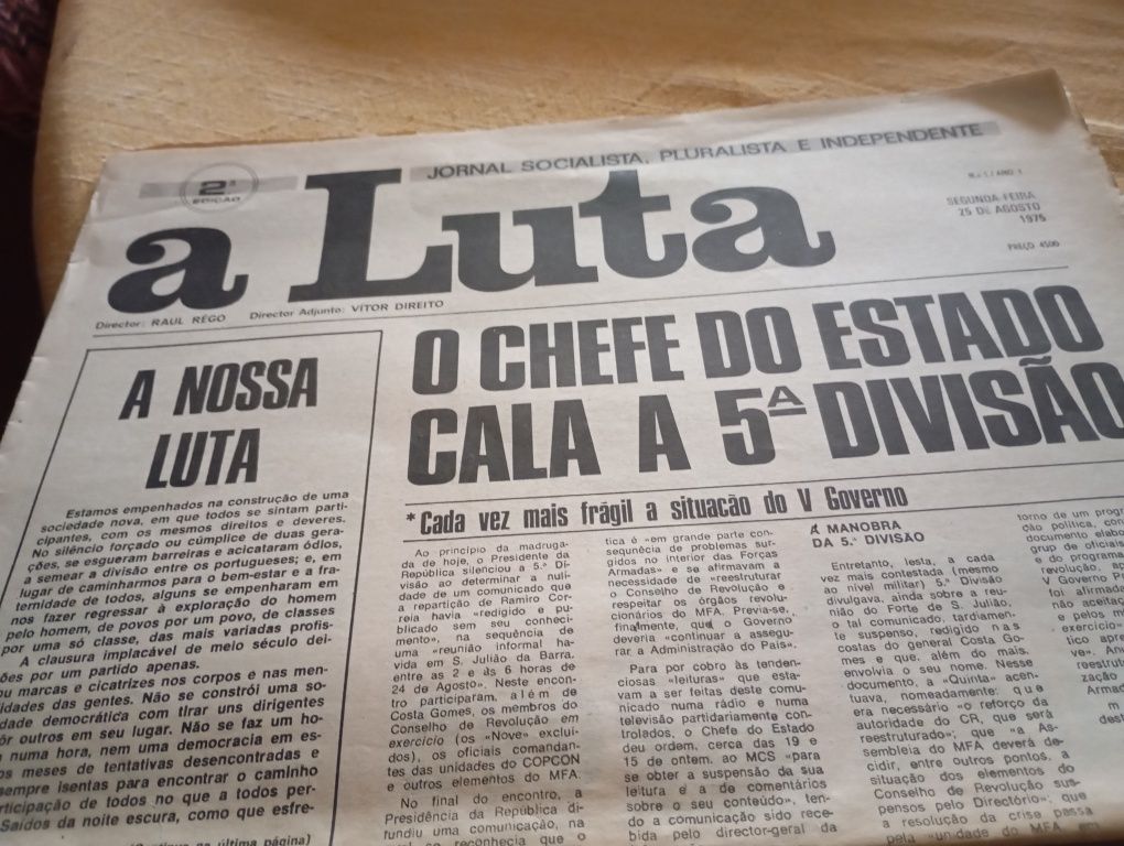 Primeiros números revistas e jornais