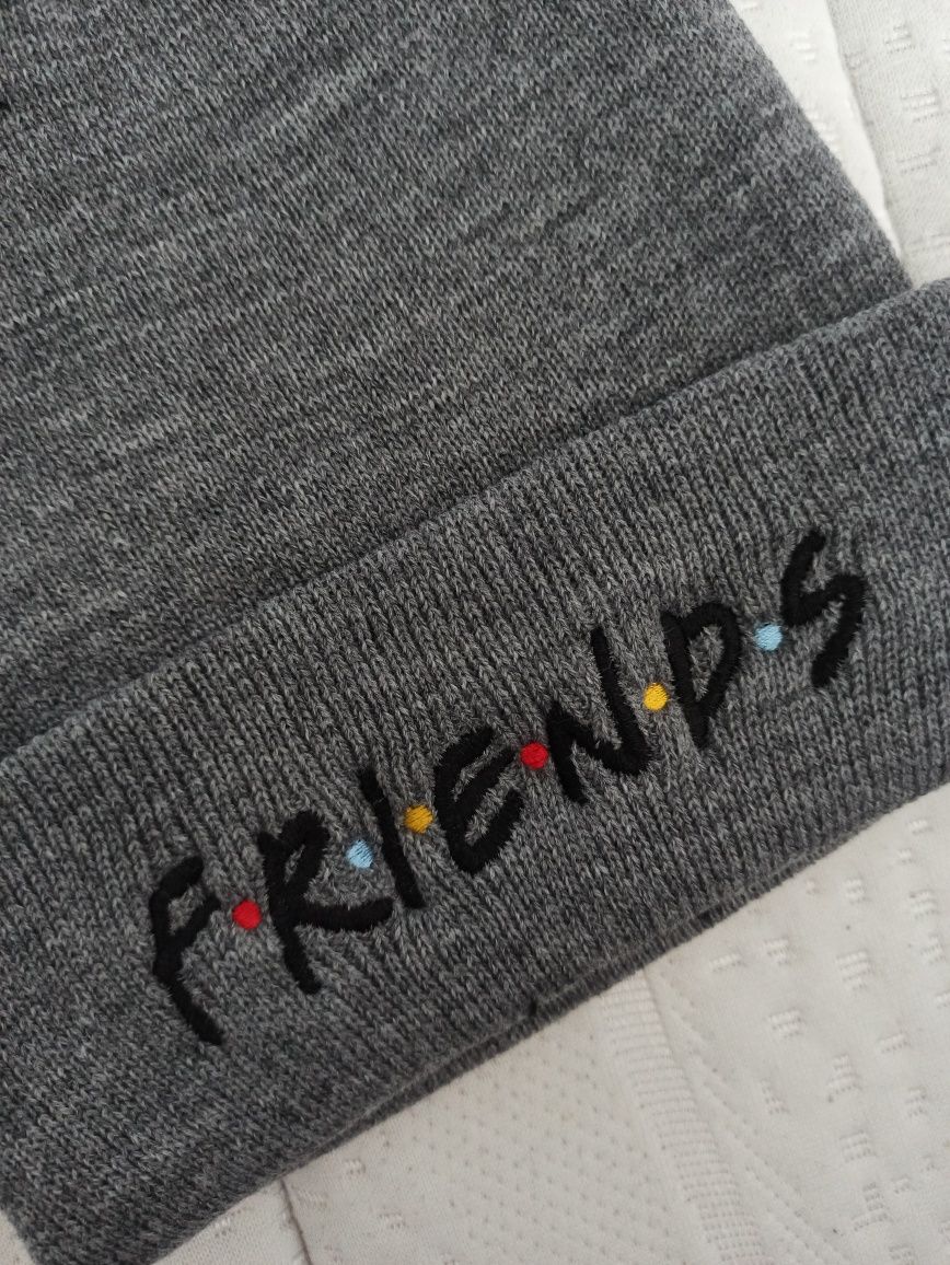 Czapka zimowa FRIENDS beanie szara przyjaciele damska /meska