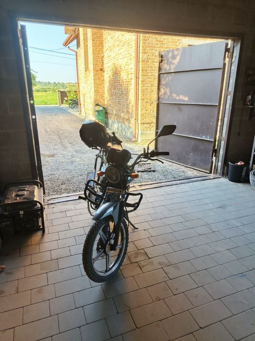 Спарк 125 2023 терміново