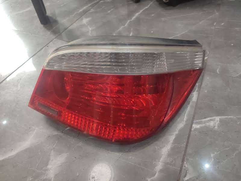 Lampa prawy tył BMW E60