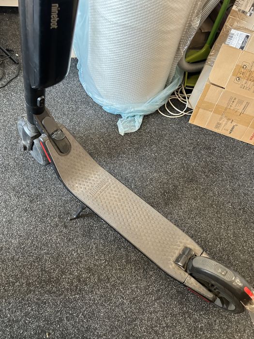 Єлектросамокат Ninebot es2 es4