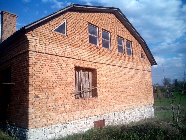 Будинок в с.Озерна, вул.Молодіжна