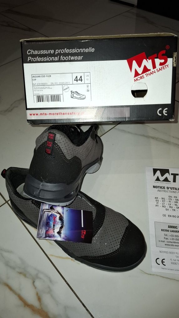 Nowe buty robocze nr44