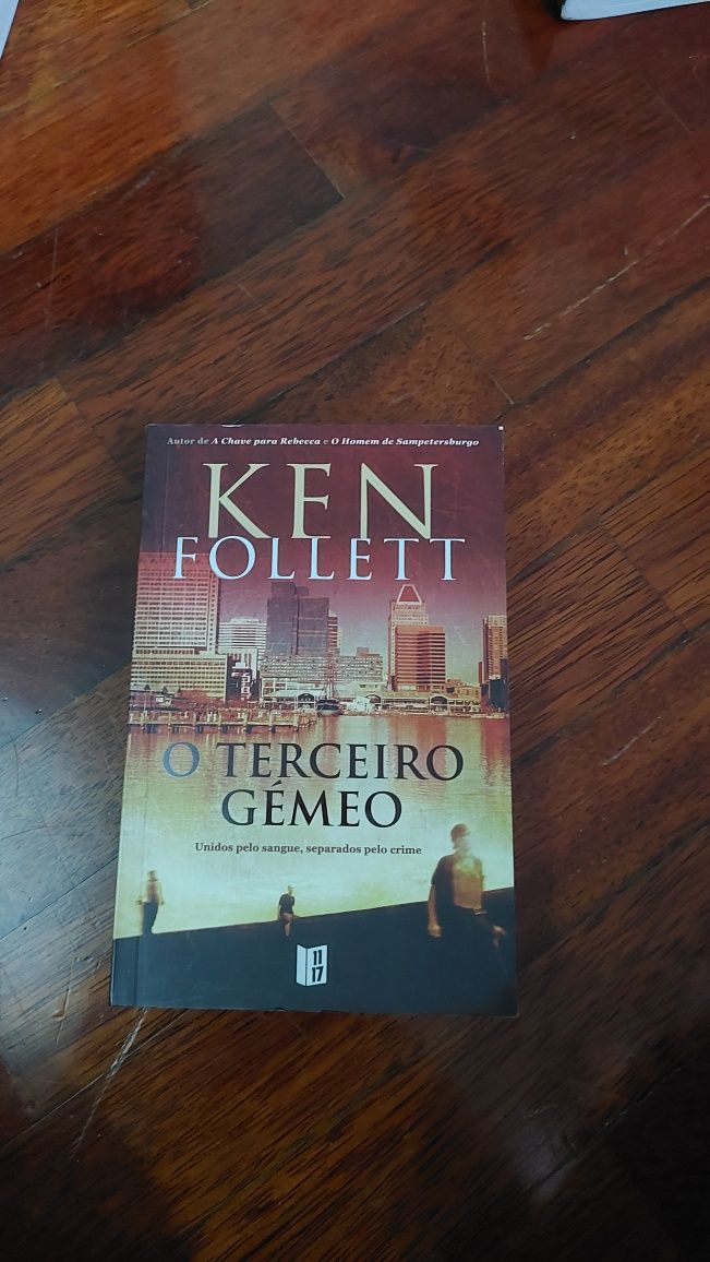 O Terceiro Gémeo, de Ken Follett