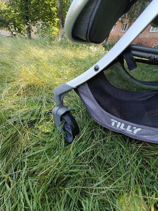 Прогулянкова коляска Tilly