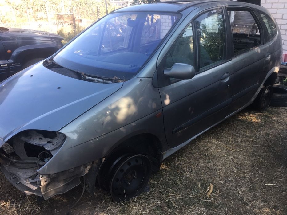 Дверь двери двері передние / задние Рено лагуна Кліо кенго меган сцен