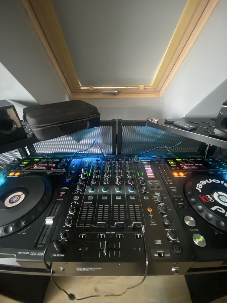Pioneer cdj 850 x2 + Case