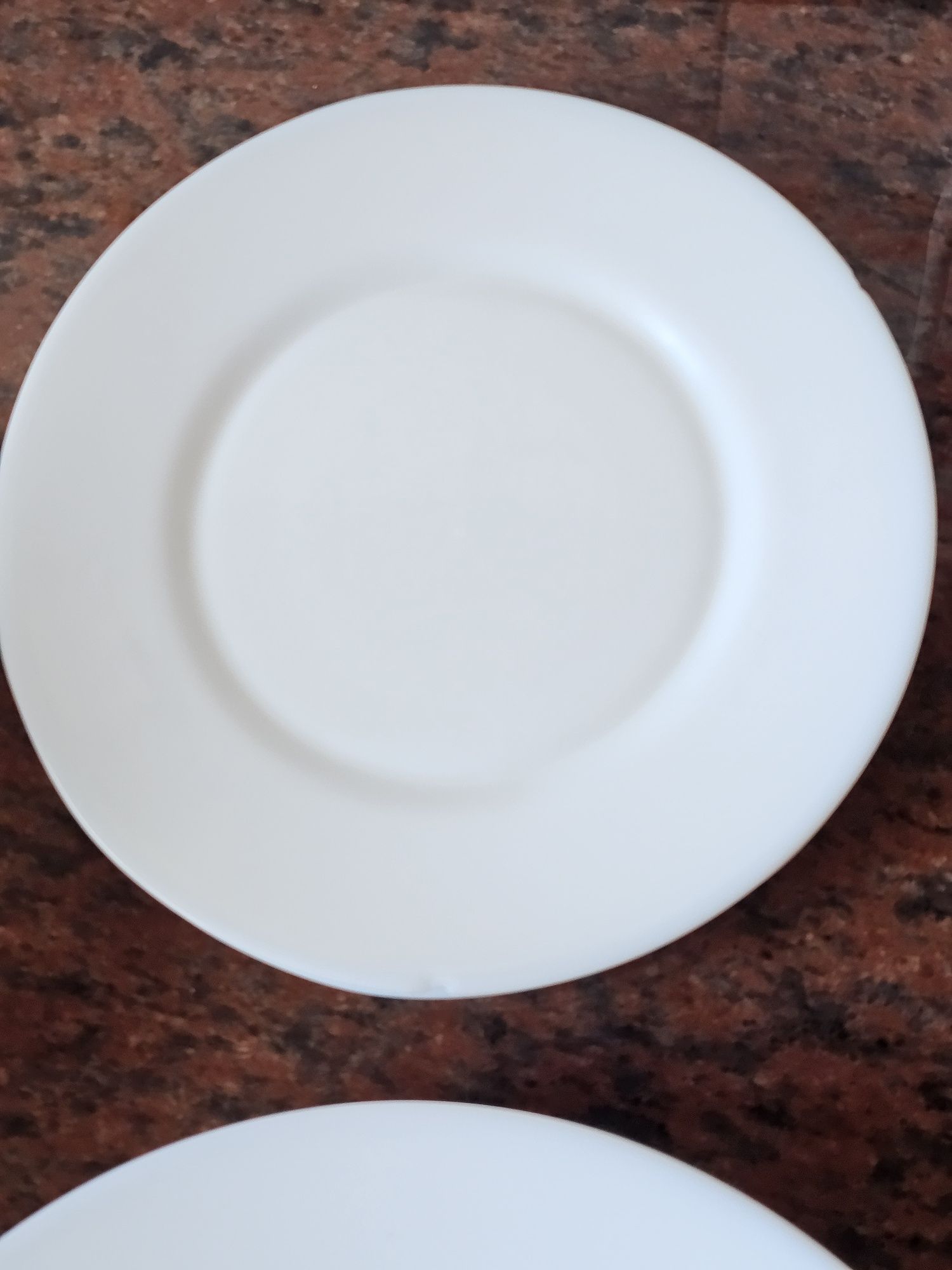 Serviço de loiça branco