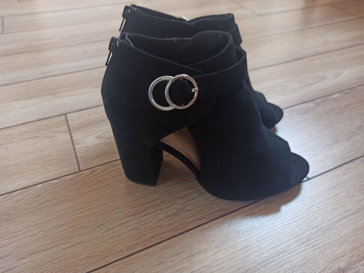 Buty damskie rozmiar 38