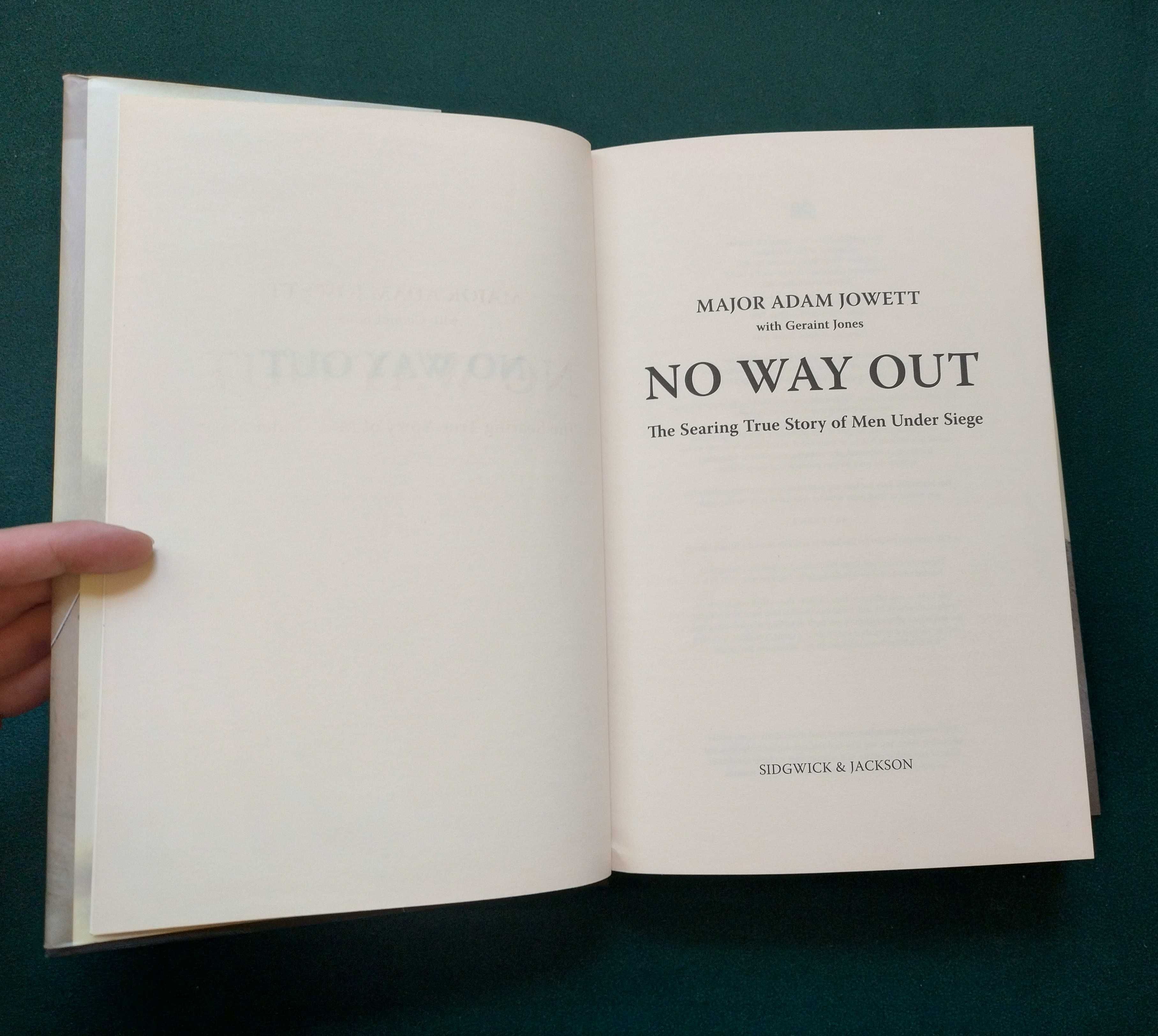 No Way Out The Searing True Story of Men Under Siege Adam Jowett ENG