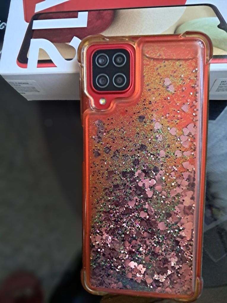 Продам Samsung Galaxy A12 ,64гб,, б/у,