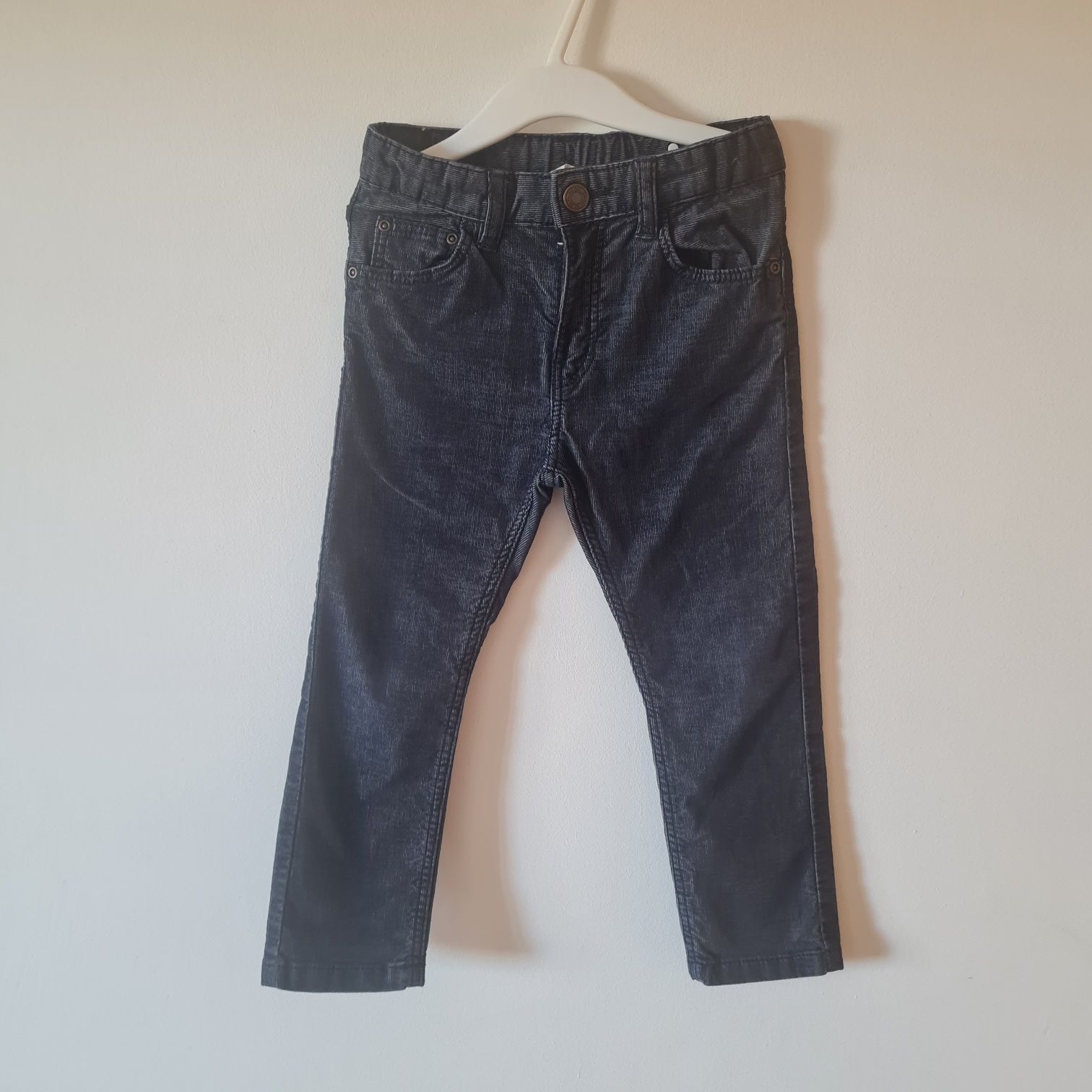 Spodnie jeans sztruks 104 roz