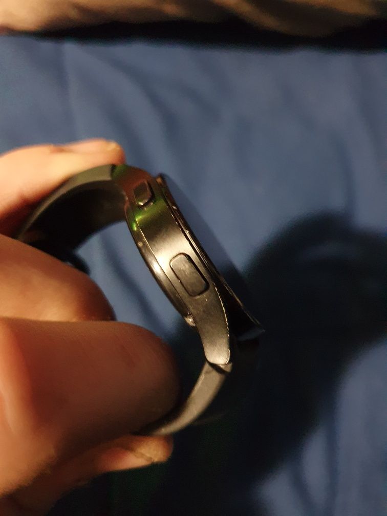 Смарт часы Samsung Galaxy Watch 4