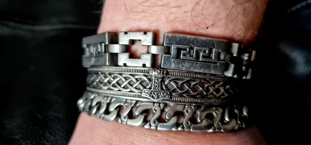 Atrakcyjna stalowa bransoletka nordycka celtycka łańcuszek pancerka