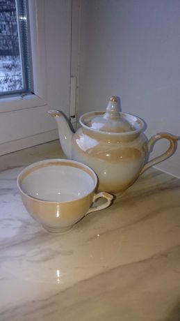 Чайник заварочный и чашка Городница (винтаж)