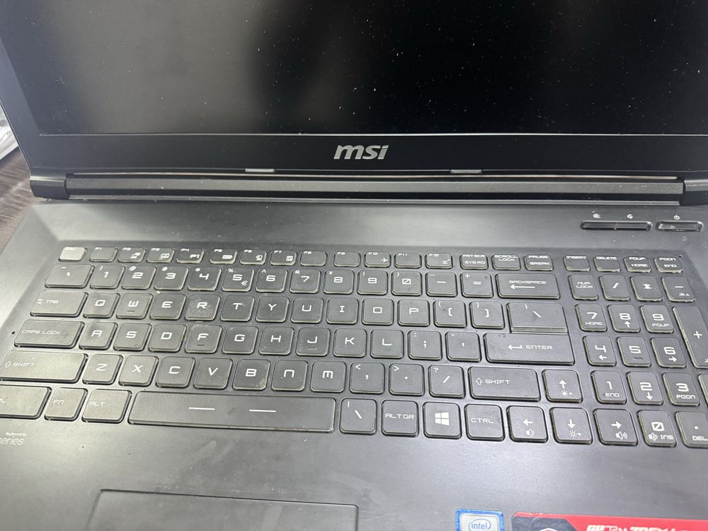 Ноут бук msi б/в