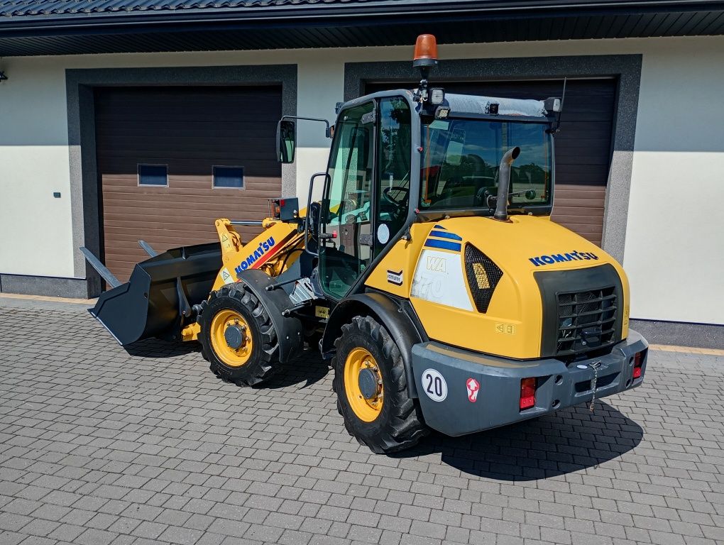 Ładowarka Komatsu WA 70/szufla+widły/przegubowa/koparka/Bobcat/cat/jcb
