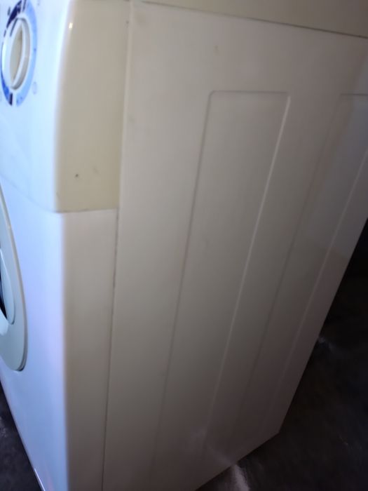 Продам якісну пральну машину ARDO