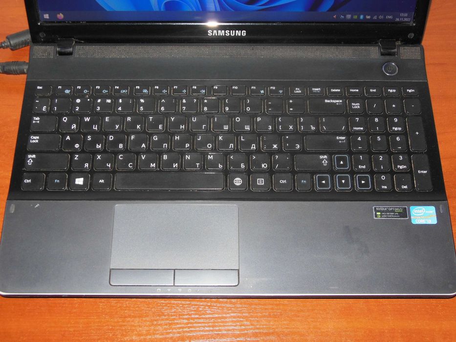 Игровой Ноутбук Samsung NP300E - 15,6" - 4 Ядра - Ram 4Gb -  nVidia GT