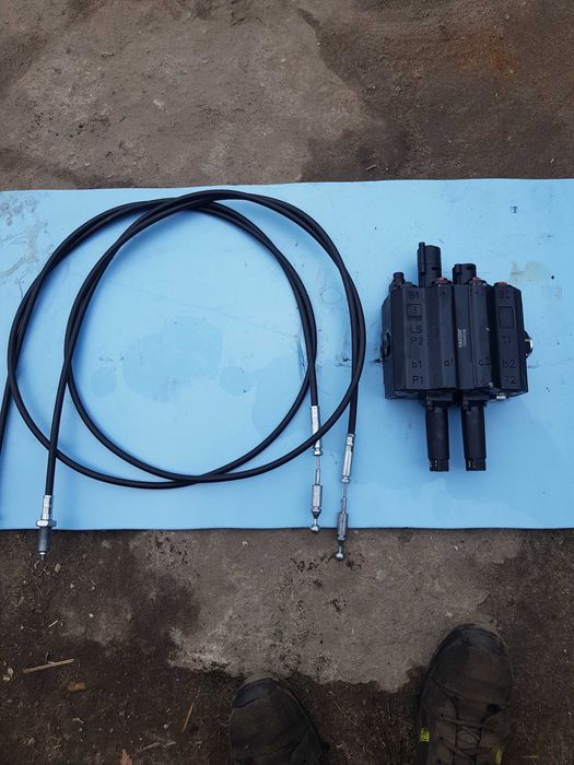 Rozdzielacz hydrauliczny do tura