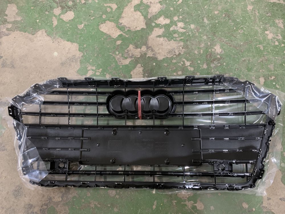 AUDI, A6 C8, Решетка  радиатора хром (лицензия), 2019-23	 а6 с8