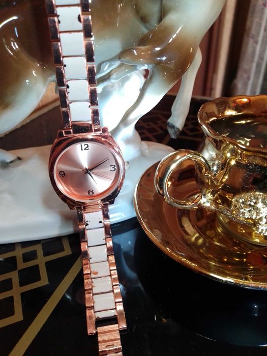 Позолоченные часы ЗиМ, Полет и другие