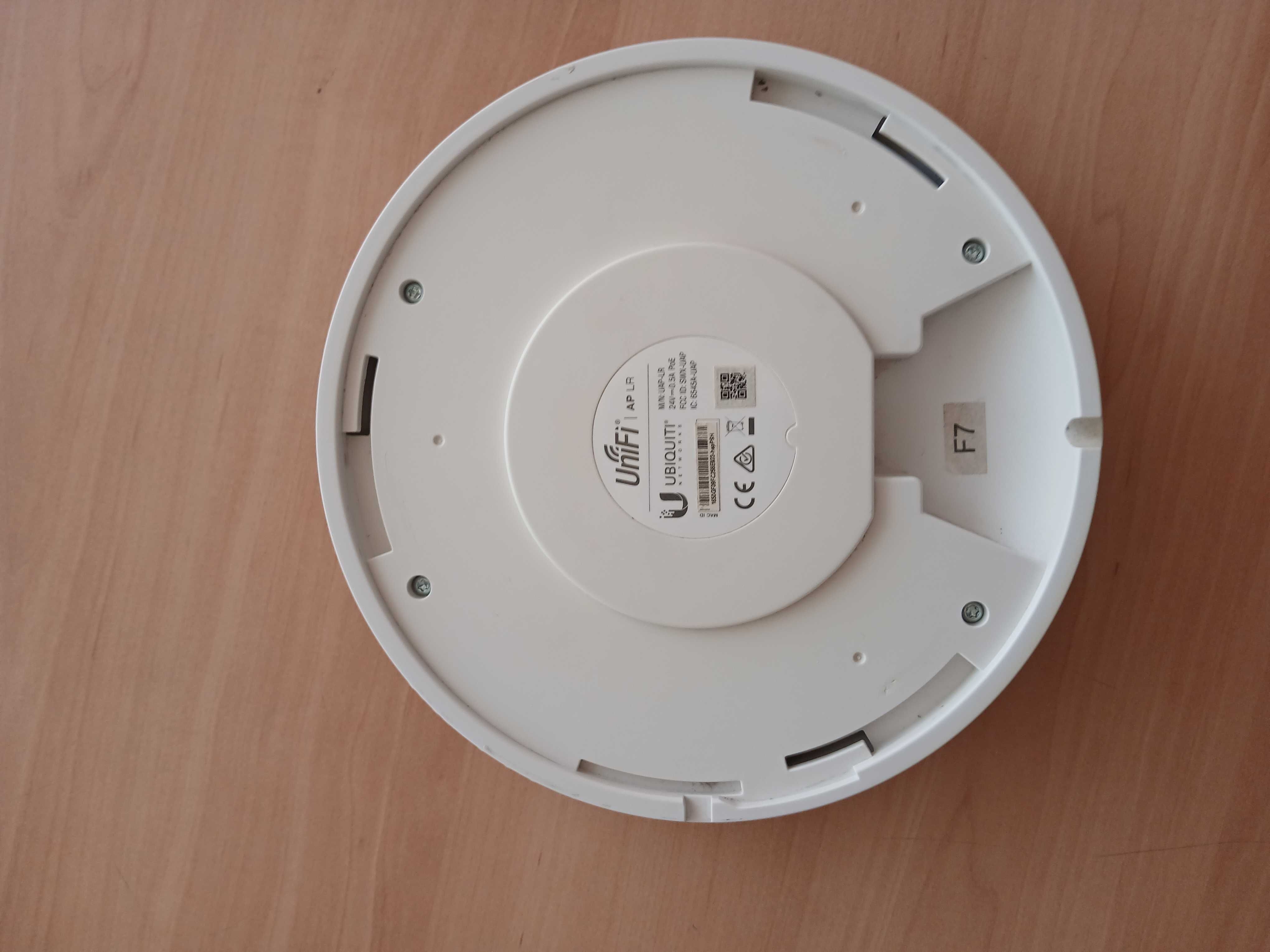 Ubiquiti UNIFI AP-LR – Long Range (UAP-LR)